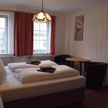 Stutzengrun Landhotel "Lichte Aue" Lichtenau מראה חיצוני תמונה
