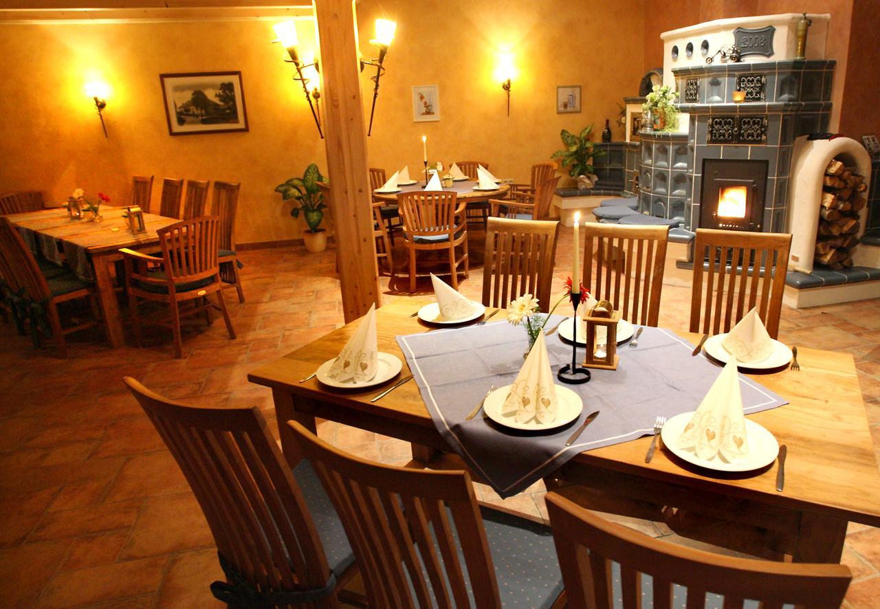 Stutzengrun Landhotel "Lichte Aue" Lichtenau מראה חיצוני תמונה