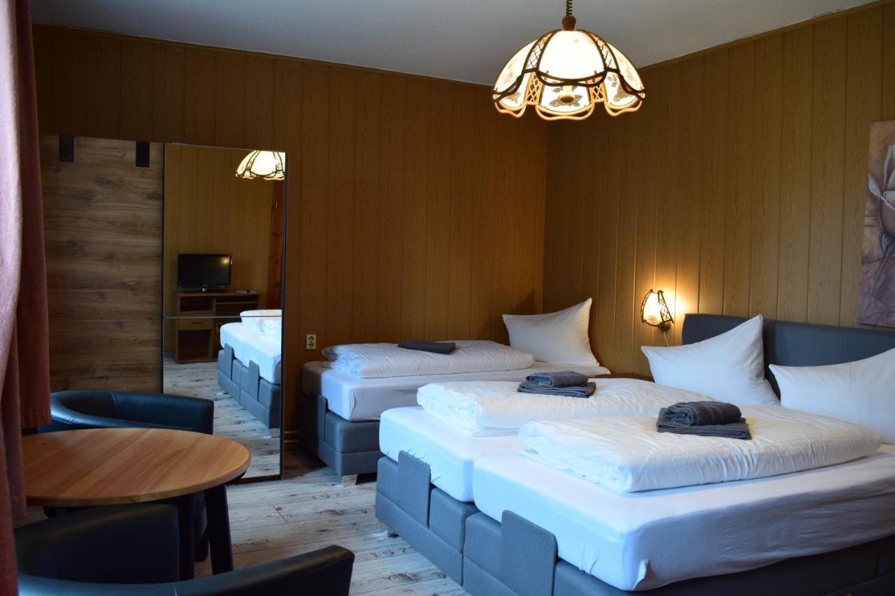 Stutzengrun Landhotel "Lichte Aue" Lichtenau מראה חיצוני תמונה